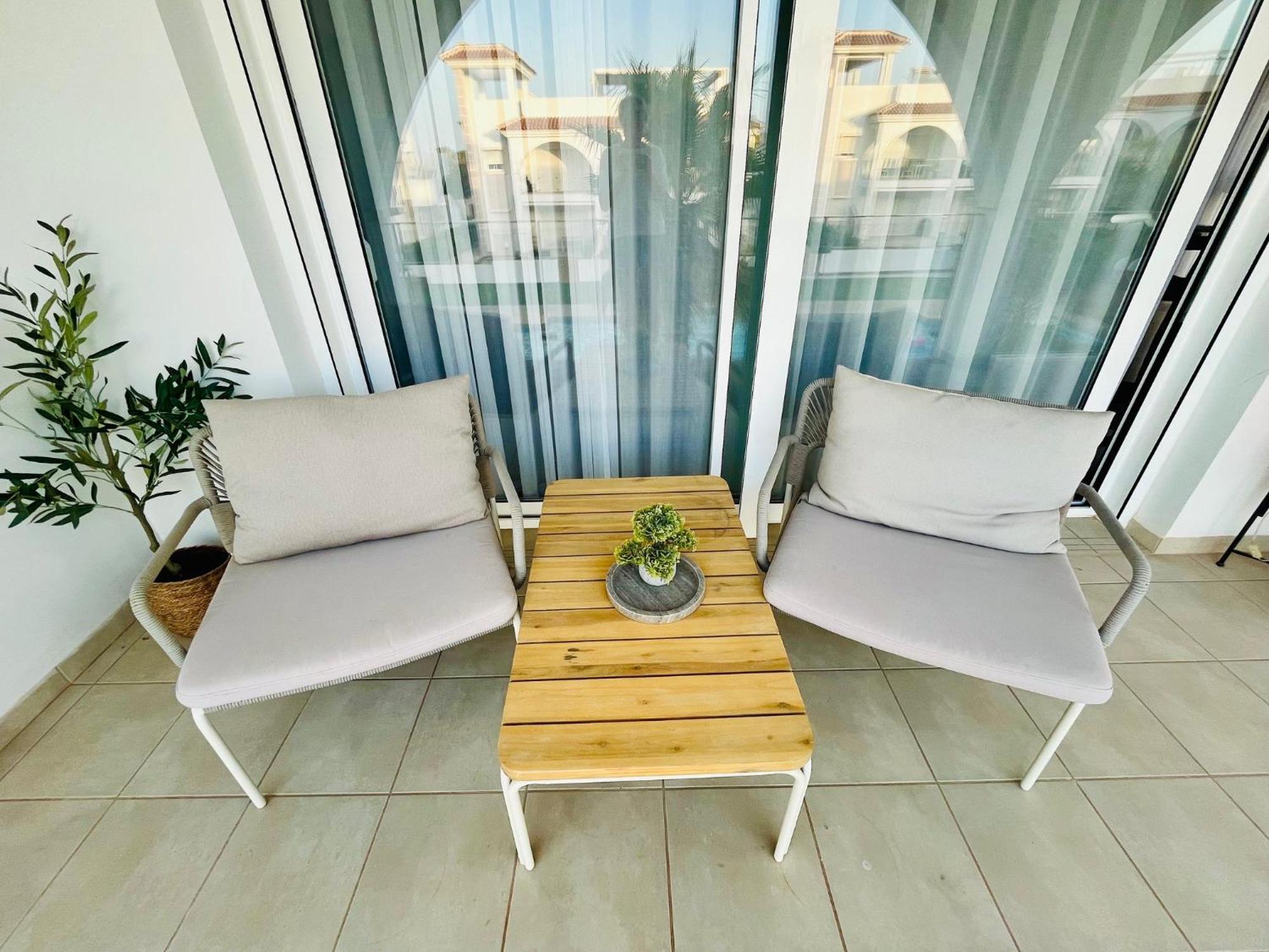 Fortuna Penthouse With Roof Terrace, Ac And Pool Рохалес Экстерьер фото